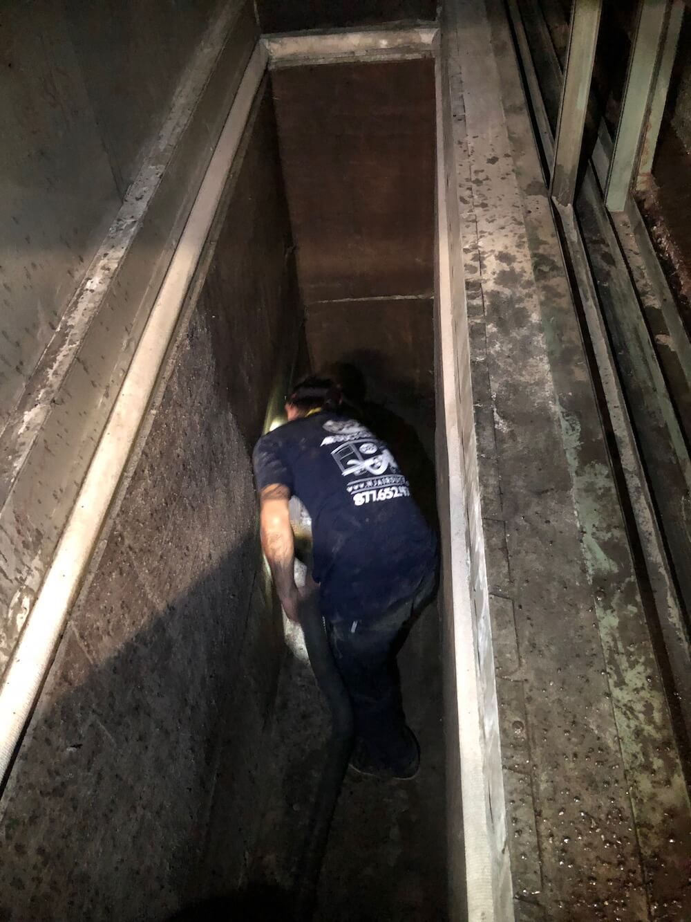 DRX employee performing duct encapsulation in New Jersey